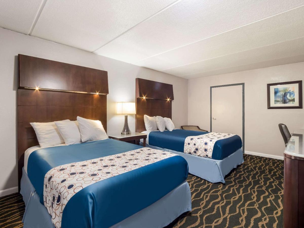 Rodeway Inn Greenwood Esterno foto