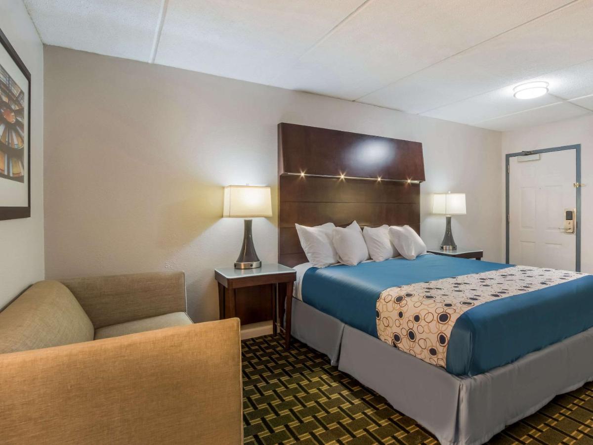 Rodeway Inn Greenwood Esterno foto